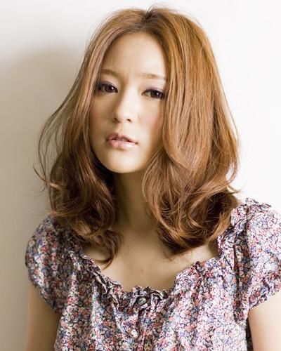 克夫女人面相大盘点,杀夫不刀女人,千万不要