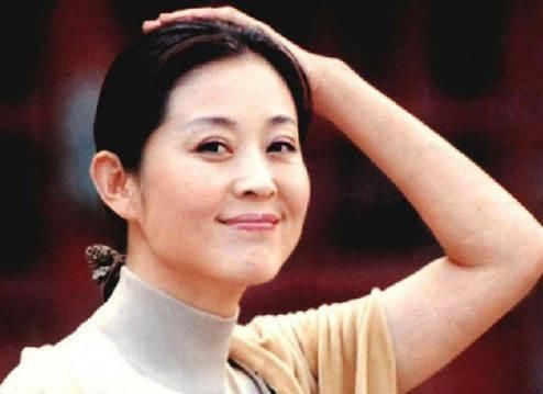 央视一姐倪萍将加入美国国籍?还是只是为了儿