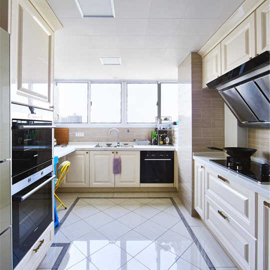 家用油烟机滤网如何清洗?掌握小窍门