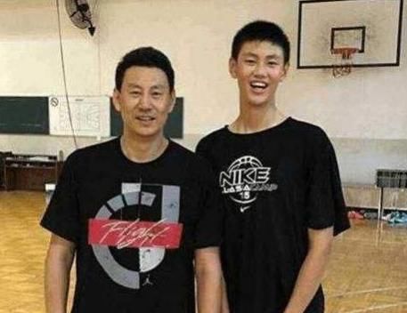 中国男篮又出潜力中锋 父亲是国家队主教练