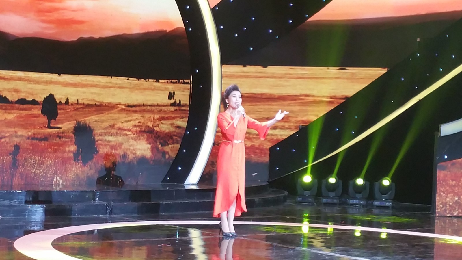 应县耍孩儿中央电视台精彩亮相 一鸣惊人