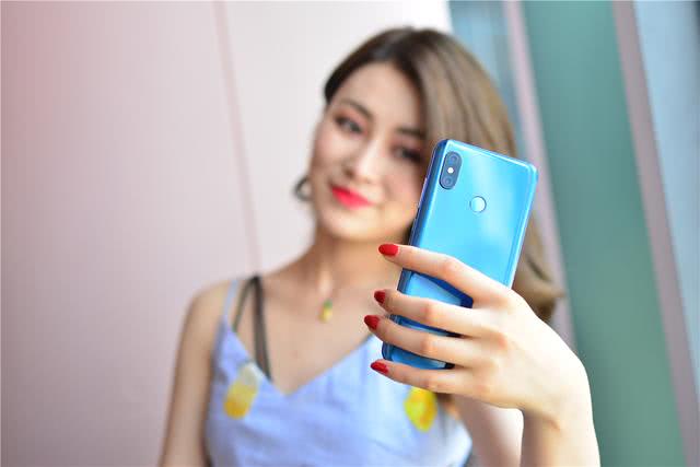 小米8长测:2018最值得购买的骁龙845旗舰手机