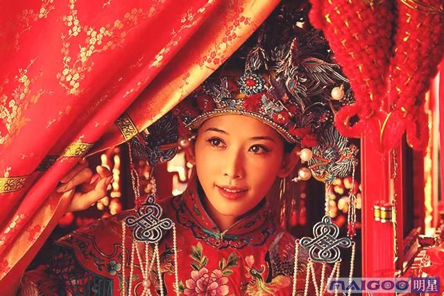 中国十大富豪女明星排行榜 身家最高的十大女