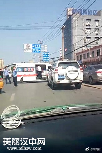 西安302公交车持刀伤人案 致8死2伤