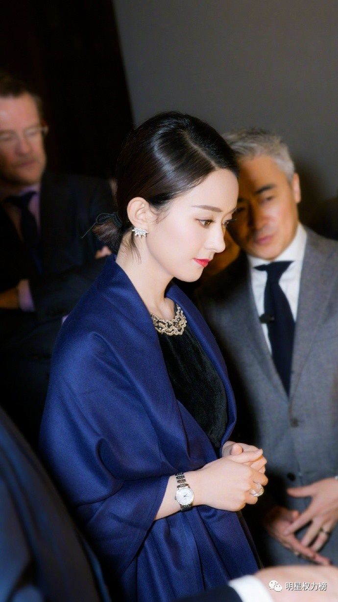 赵丽颖任高端腕表代言人 吴亦凡上演西装杀造