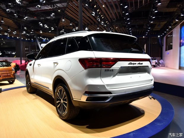 众泰T500几月份上市 众泰SUV越野车七座最新