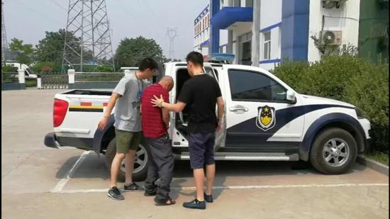 男子涉劫杀案逃21年落网:毛巾塞嘴致受害人窒