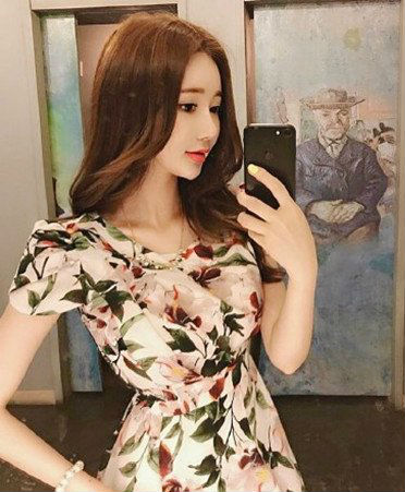 李妍静个人资料INS账号介绍 韩模李妍静美臀及比基尼私照大全 李妍静个人资料INS账号介绍 韩模李妍静美臀及比基尼私照大全