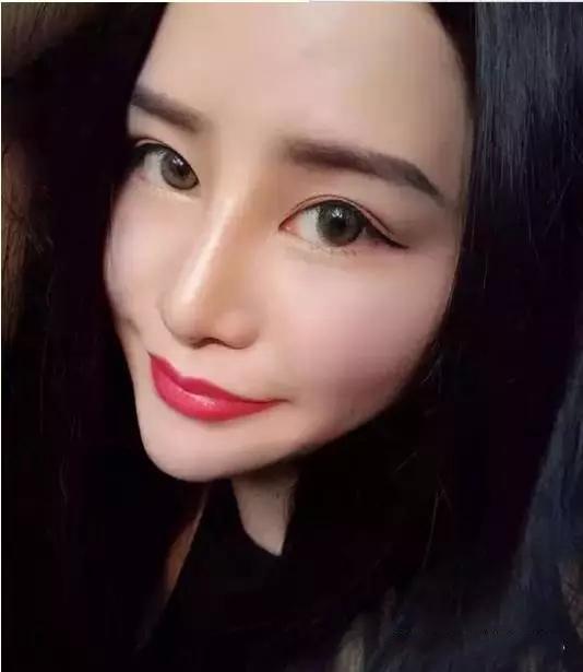 榨干男人就分手!谨防这22类面相特征的蛇蝎女人。