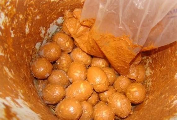 介绍4种家常腌咸鸡蛋做法,蛋黄流油,吃了还想