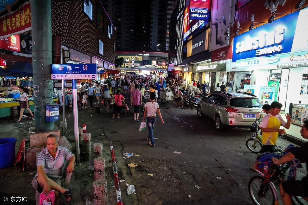 东莞夜市:烧烤摊,大排档都是我们打工仔打工妹