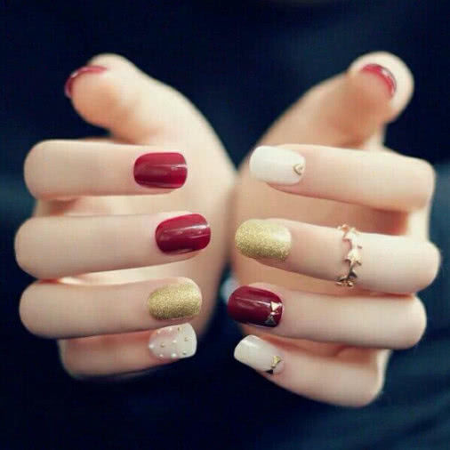 得了灰指甲很难看,轻松去除让你不再被别人排