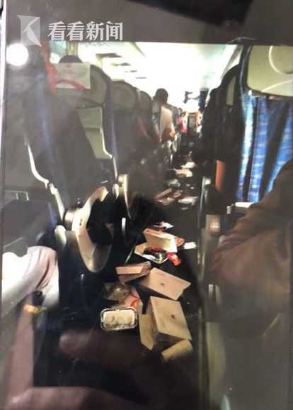 川航客机驾驶舱风挡破裂备降 机舱内部视频曝光 川航客机驾驶舱风挡破裂备降 机舱内部视频曝光