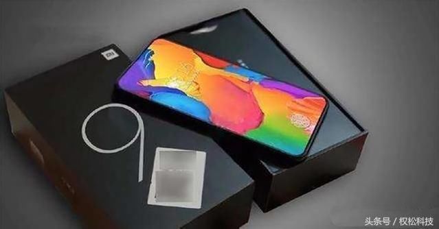 小米9遭网友意外曝光,水滴屏加骁龙855你还想