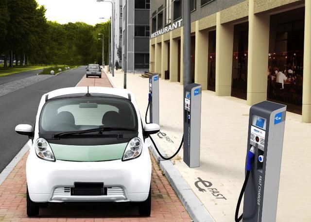 同级别的电动汽车为什么比燃油车贵?是因为环