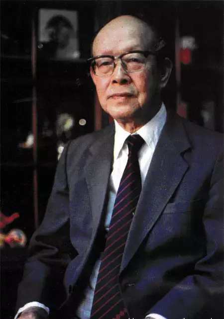 汉语拼音之父, 与妻子举案齐眉七十年,长寿老人