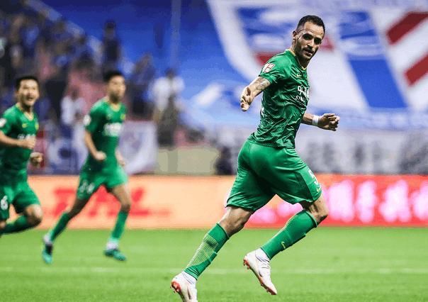 治病救人,赛后施密特谈到韦世豪的乌龙解围一