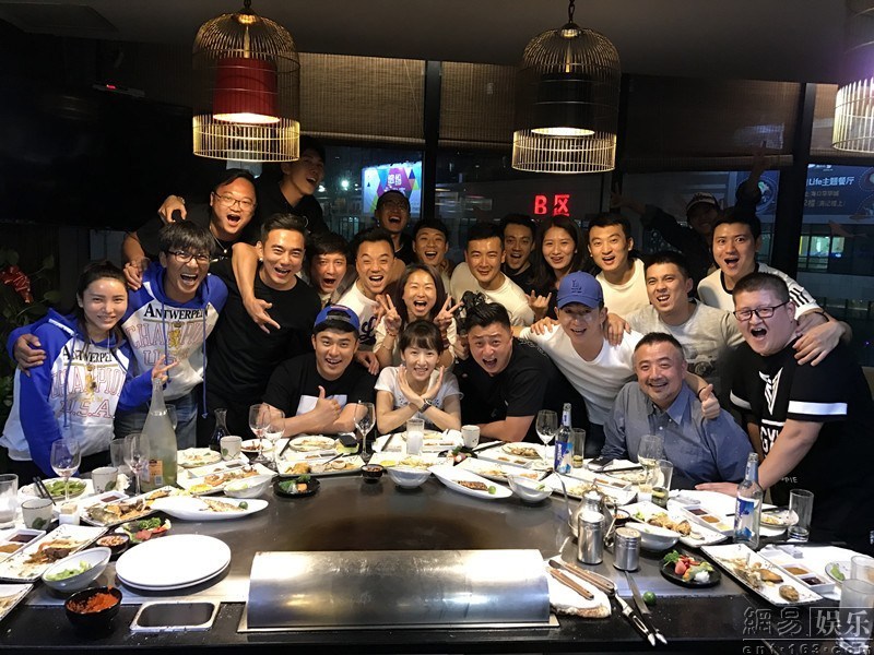 李念《新世界》杀青 踏实演戏被赞