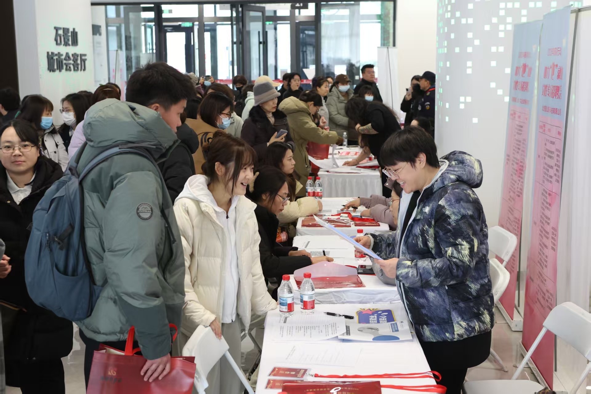北京推出一揽子促进高校毕业生就业创业政策 北京推出一揽子促进高校毕业生就业创业政策