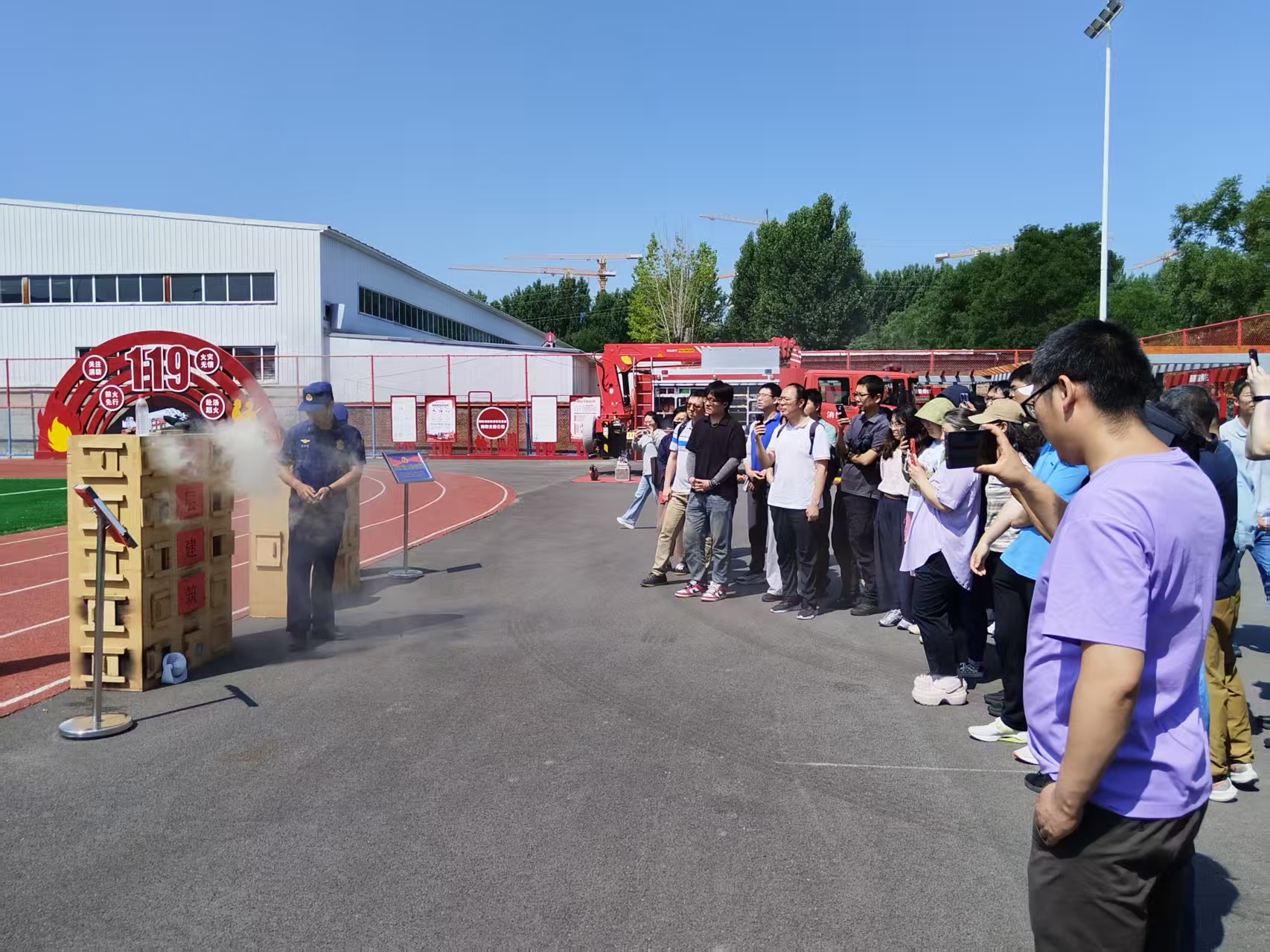 顺义消防携手中国特检院开展沉浸式消防实操实训 顺义消防携手中国特检院开展沉浸式消防实操实训