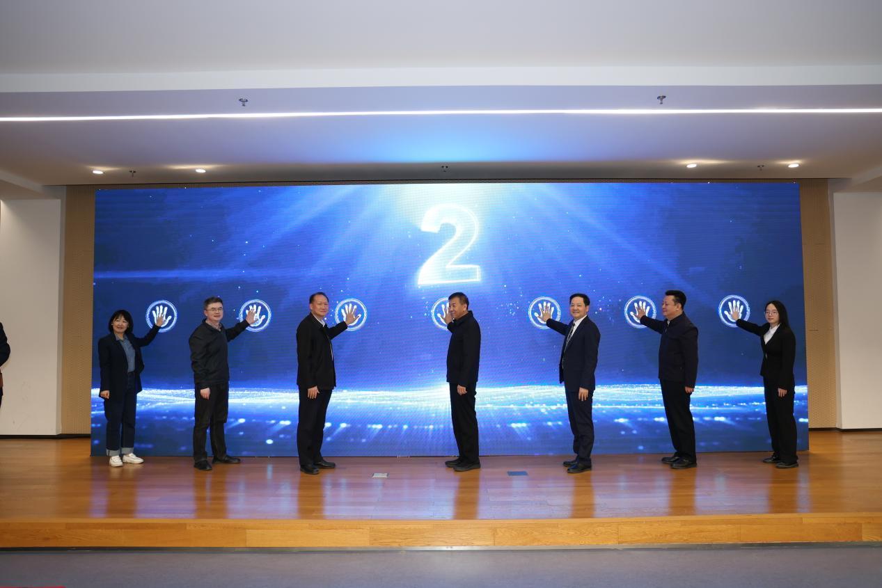 京沪高校后勤育人论坛暨北京化工大学“育人星光计划”启动仪式举行 京沪高校后勤育人论坛暨北京化工大学“育人星光计划”启动仪式举行