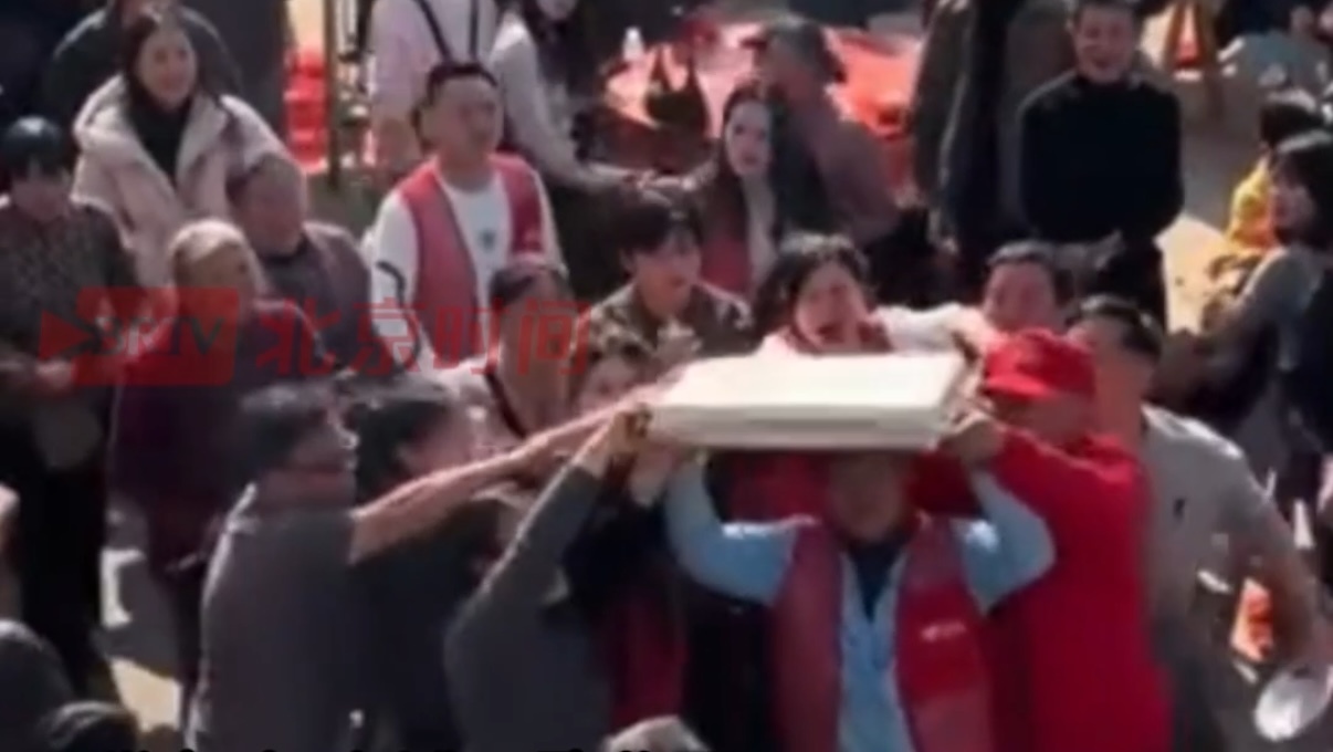 江西丰城“杀猪宴”场面失控 当地政府回应