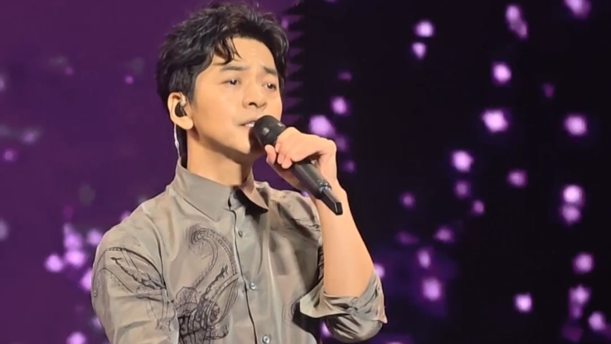 李健在大运河音乐节又唱《传奇》啦