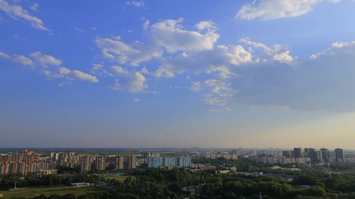 #银龄课堂的心灵诗篇#——王家湘教授点亮养老院的暮年灯塔 #银龄课堂的心灵诗篇#——王家湘教授点亮养老院的暮年灯塔