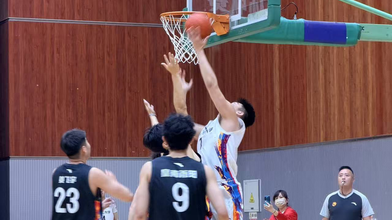 燃动高校篮坛，北京化工大学VS华北电力大学 这场对决超乎想象！
