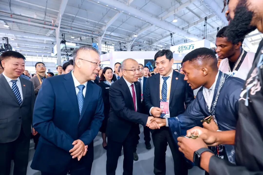 2026年服贸会:北京物资学院展现智慧教育创新成果 2026年服贸会:北京物资学院展现智慧教育创新成果