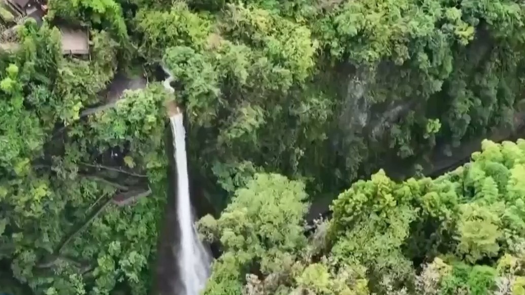 “考后经济”升温 这届高考生考完当晚就去旅游了 “考后经济”升温 这届高考生考完当晚就去旅游了
