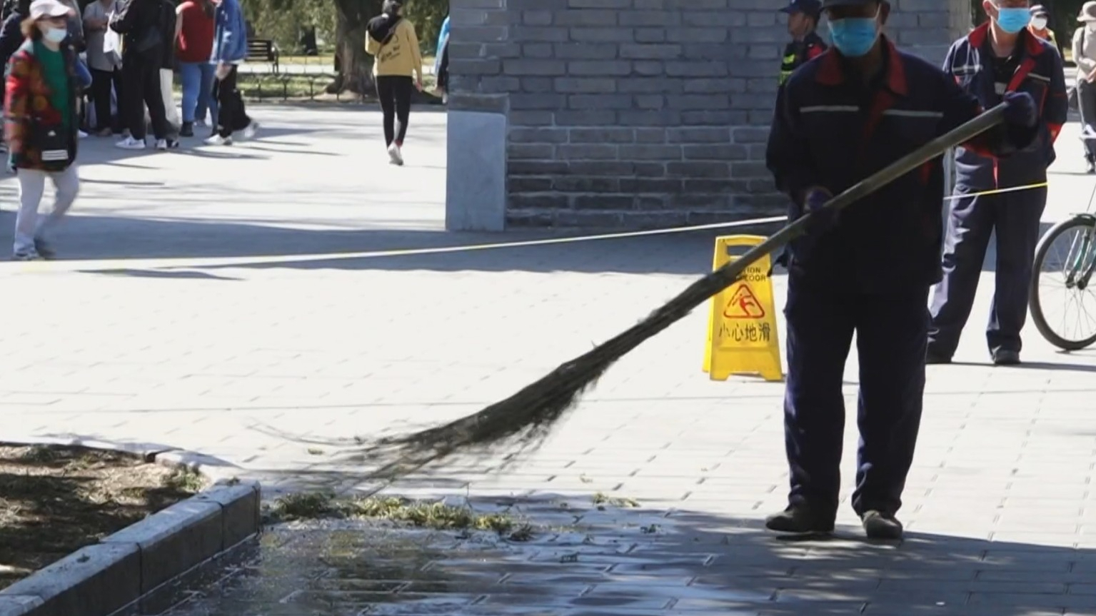 北京提前打响“花粉阻击战” 3月2日起启动致敏花粉防治工作 北京提前打响“花粉阻击战” 3月2日起启动致敏花粉防治工作