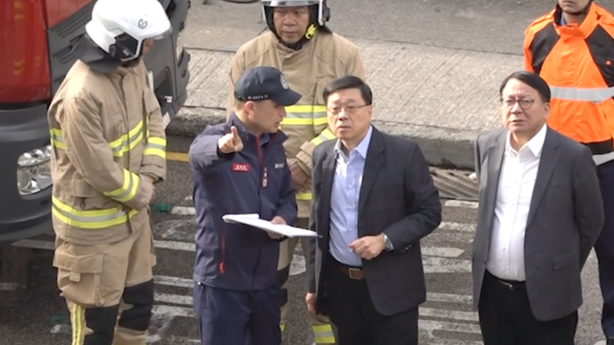 李家超:希望内地单位提供协助 特区政府已草拟一份物资和支援清单 李家超:希望内地单位提供协助 特区政府已草拟一份物资和支援清单