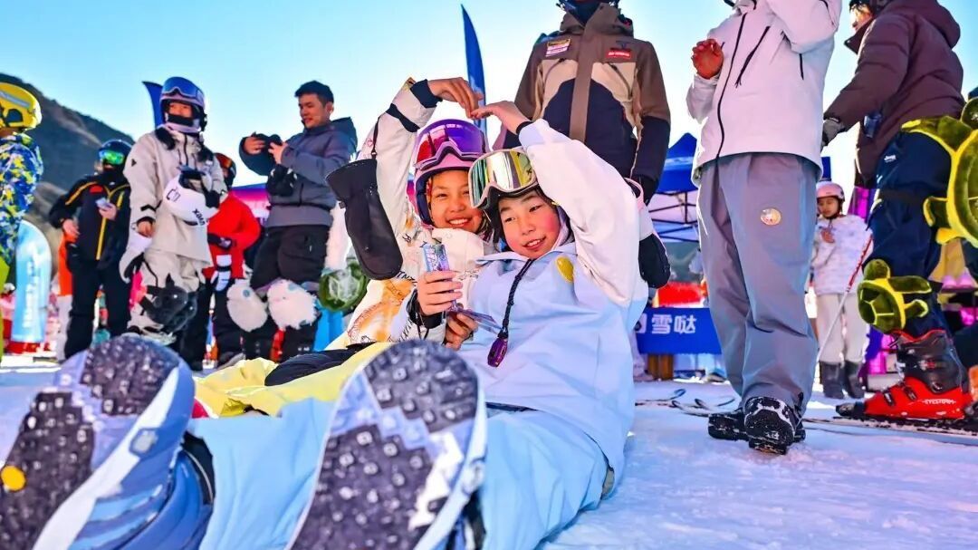 来怀柔过大年 怀北国际滑雪场人气旺 来怀柔过大年 怀北国际滑雪场人气旺