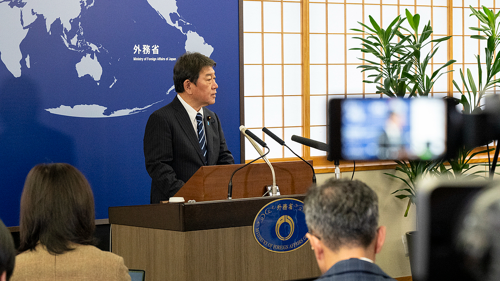 日本新任外务大臣首次涉华表态