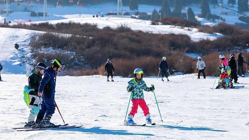 连休9天!多地官宣“雪假”网友:实名制羡慕 连休9天!多地官宣“雪假”网友:实名制羡慕
