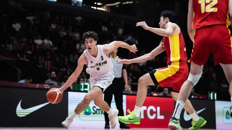 U19男篮世界杯:中国队负于新西兰队无缘八强 U19男篮世界杯:中国队负于新西兰队无缘八强