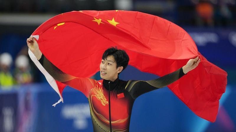 孙龙夺得米兰冬奥会短道速滑男子1000米决赛银牌