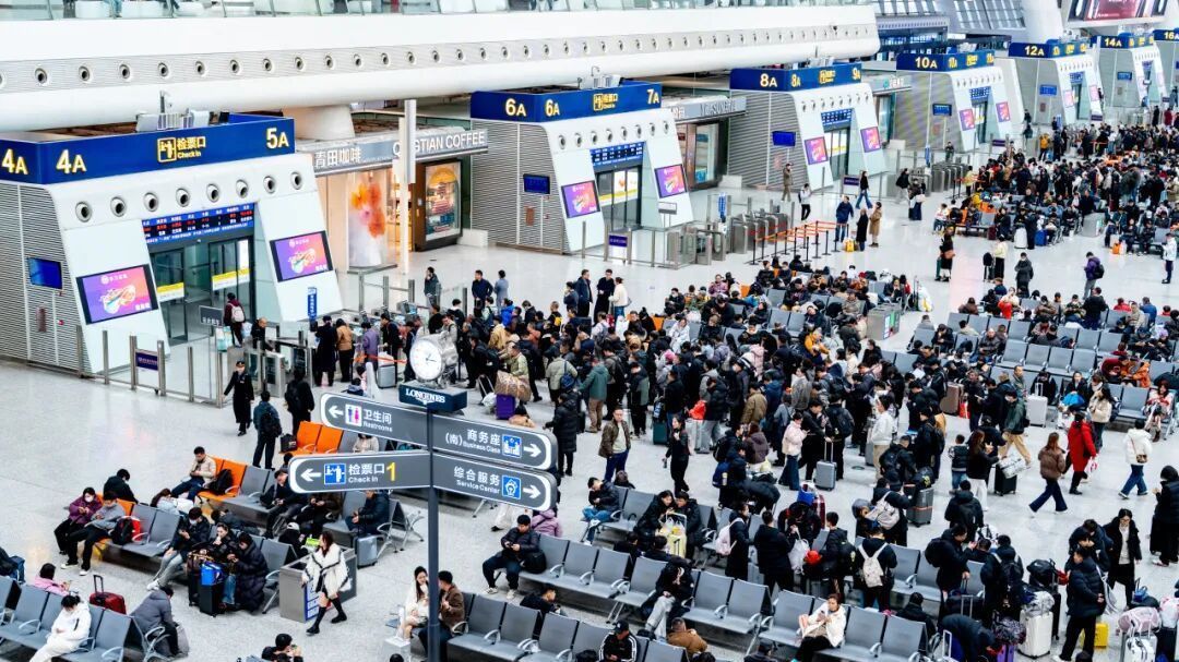 全国铁路1月26日起实行新的列车运行图