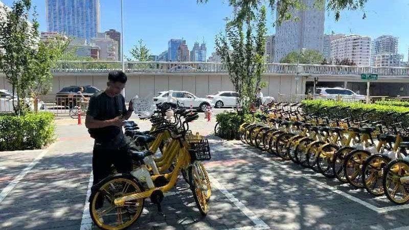 北京骑行量再创新高 100万辆共享单车完成高精度锁置换 北京骑行量再创新高 100万辆共享单车完成高精度锁置换