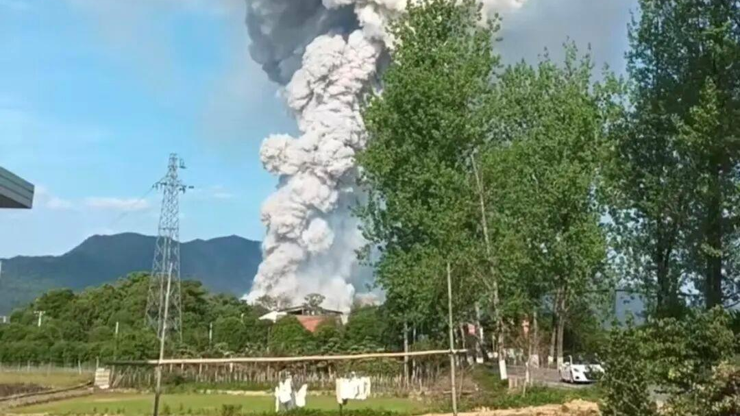 浏阳烟花厂爆炸事故已完成5轮搜救 浏阳烟花厂爆炸事故已完成5轮搜救