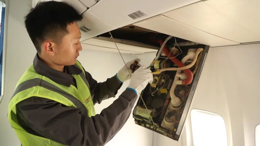 北京科技职业大学李中祥--匠心筑梦蓝天,技能报国守航 北京科技职业大学李中祥--匠心筑梦蓝天,技能报国守航