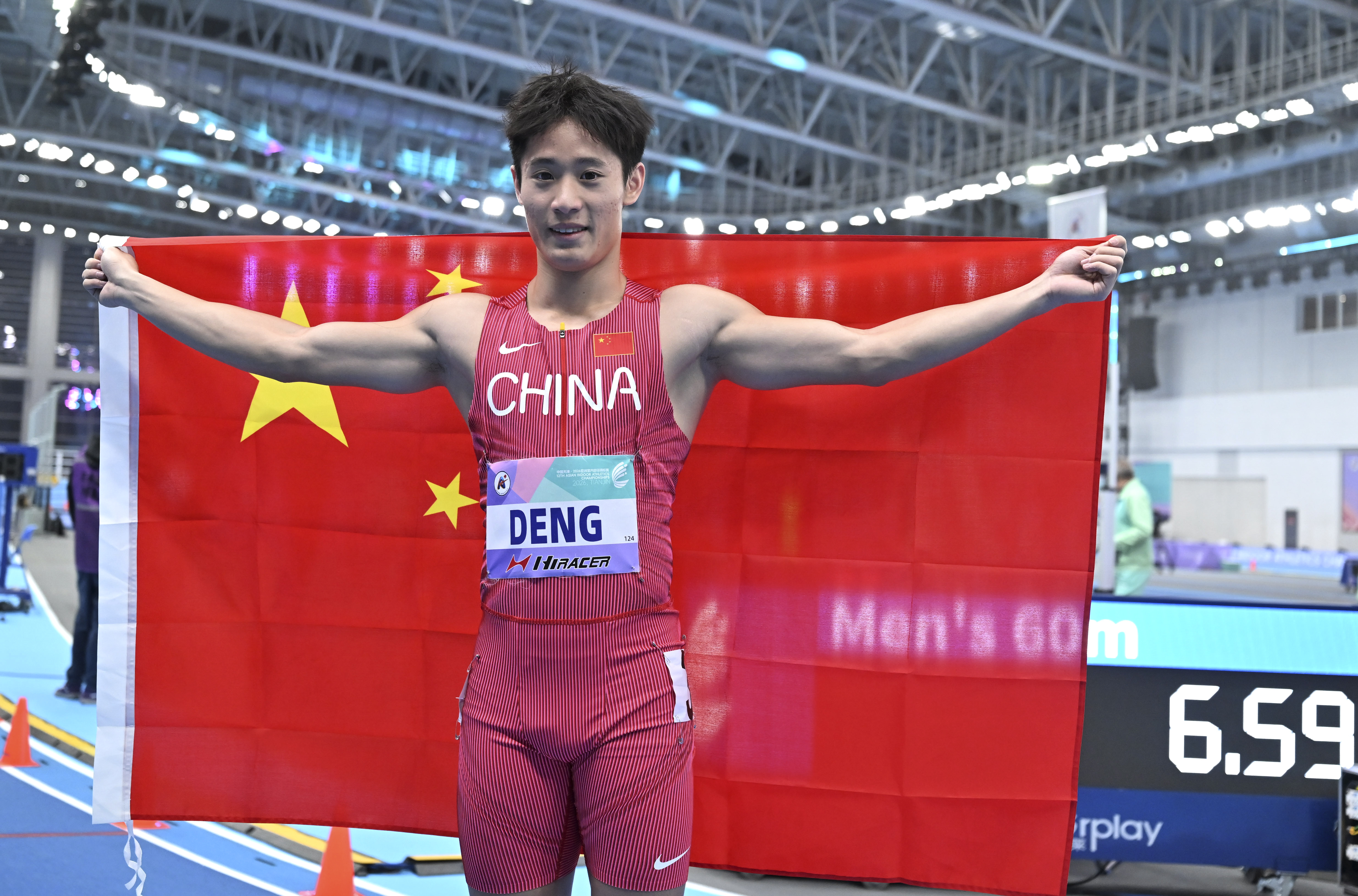 邓信锐，下一个“亚洲飞人”？