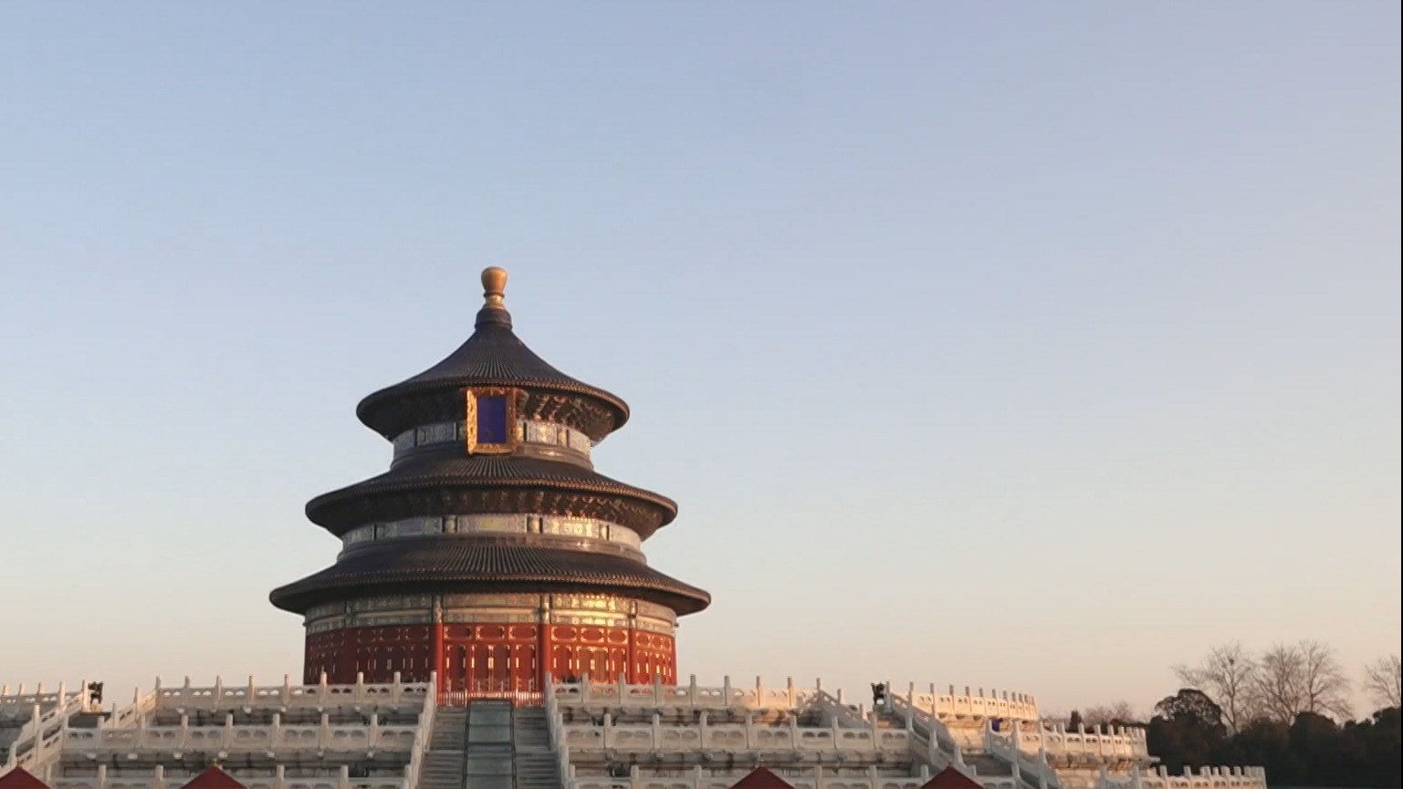 新春走基层|天坛公园:日均20万游客背后的“隐形”守护 新春走基层|天坛公园:日均20万游客背后的“隐形”守护