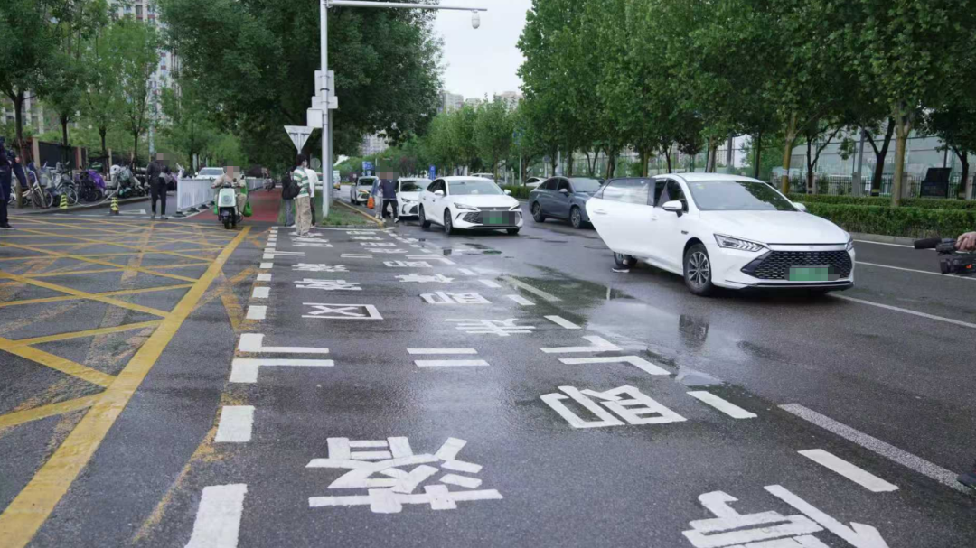 北京朝阳医院常营院区“堵心路”变“顺心路” 北京朝阳医院常营院区“堵心路”变“顺心路”