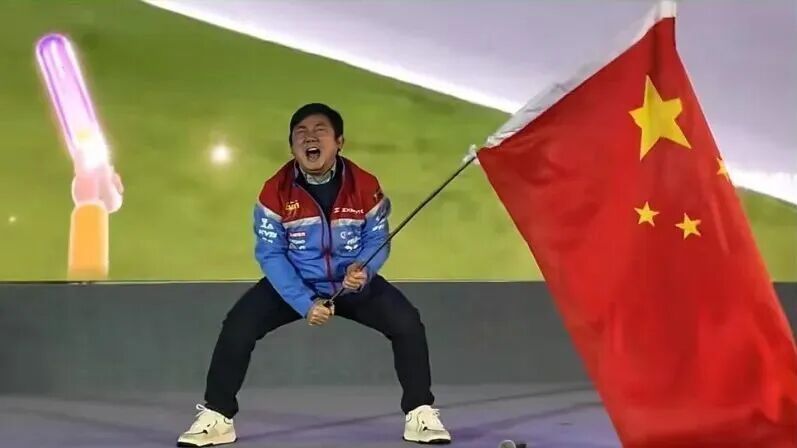 20年前的追车少年,如今,让世界看到了中国摩托的尾灯 20年前的追车少年,如今,让世界看到了中国摩托的尾灯