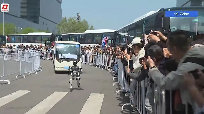 夺得亚军!昌平机器人N2火了!网友:值得期待! 夺得亚军!昌平机器人N2火了!网友:值得期待!