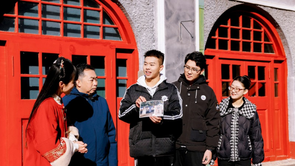 青知讲说人·这young探北京 |北交大学子探寻百年京张路，在铁轨上书写交通强国青春答卷