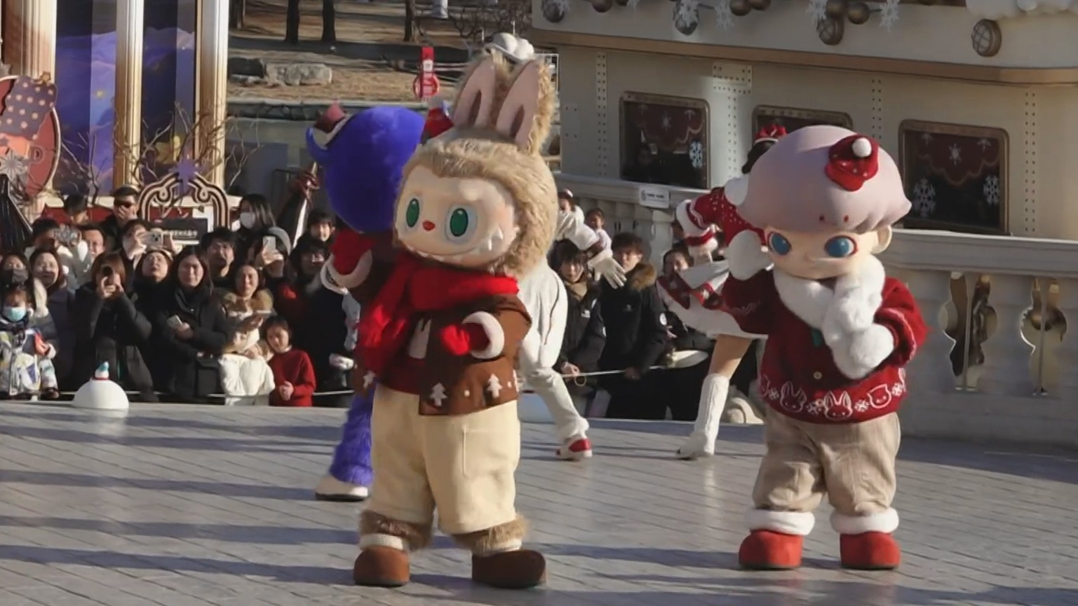 客流量同比增长近4成 元旦假期全市公园接待游客近335万人次 客流量同比增长近4成 元旦假期全市公园接待游客近335万人次