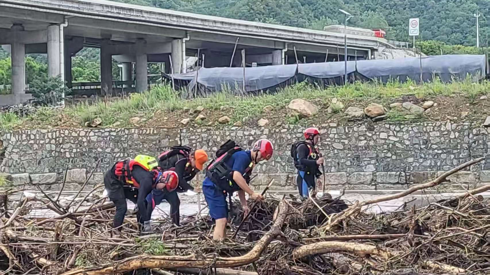 河南西峡强降雨遇难人数上升至5人